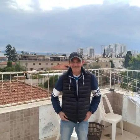 Oleg, 64Haifa 