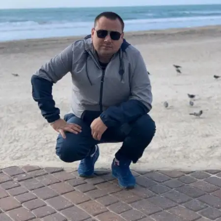Dmitriy, 45Haifa 