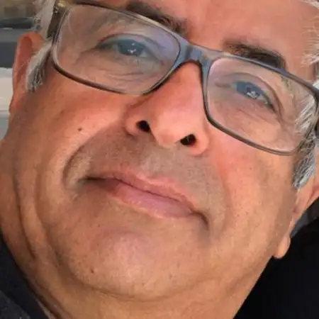 Avi, 73Holon 