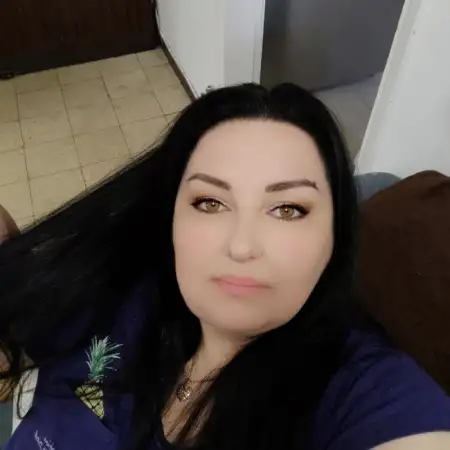 Oksana, 52Bat Yam 