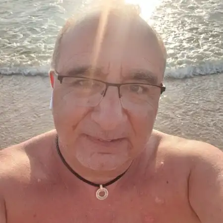 moshik, 61Petah Tikva 