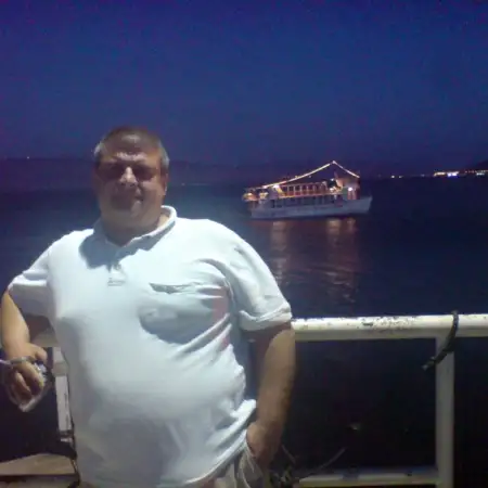 viktor, 56Petah Tikva 