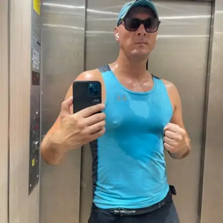 Anton, 41Bat Yam 