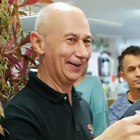 Arkadiy, 65 Haifa