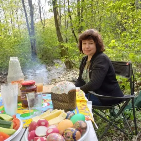 Svetlana, 55 