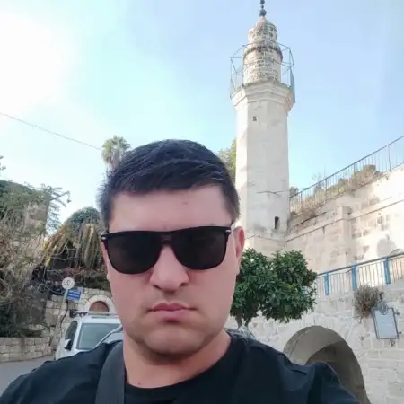 Vyacheslav, 43Rehovot 