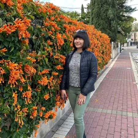 Yana, 44Haifa 