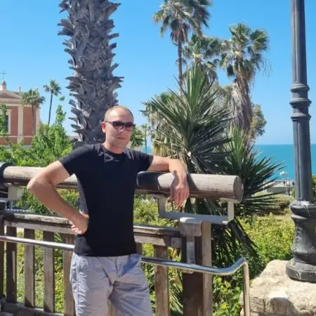 Vova, 38Tel Aviv 
