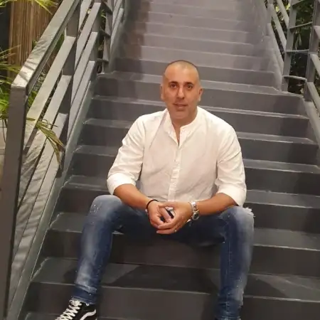 יוסי, 48Ramat Gan 