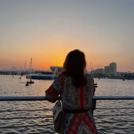 Olga, 51Bat Yam 