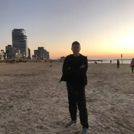 Roman, 26Holon 