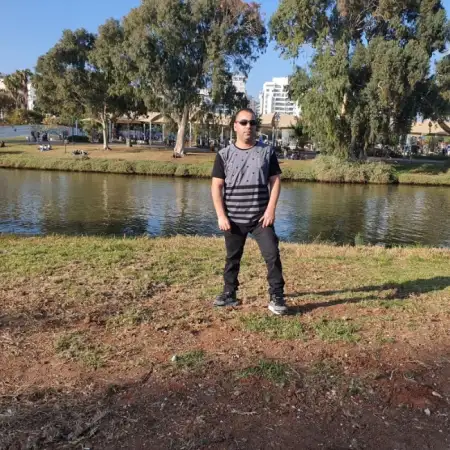 אבי, 46Ashkelon 