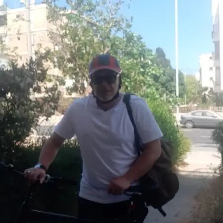 Alon, 61Bat Yam 