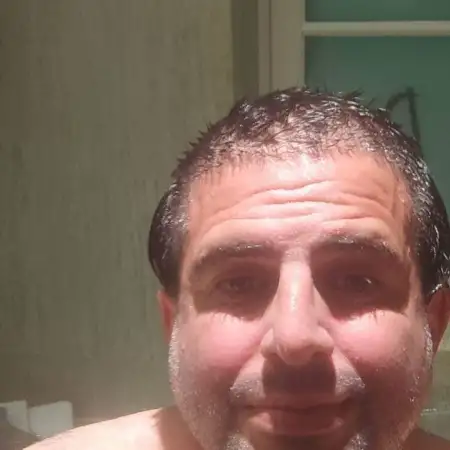 Izhak, 41Petah Tikva 