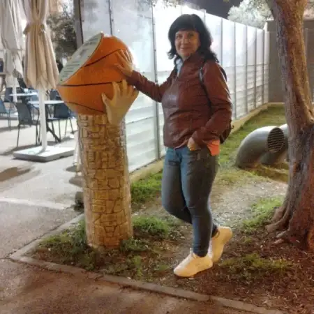 Nins, 65Kiryat Motzkin 