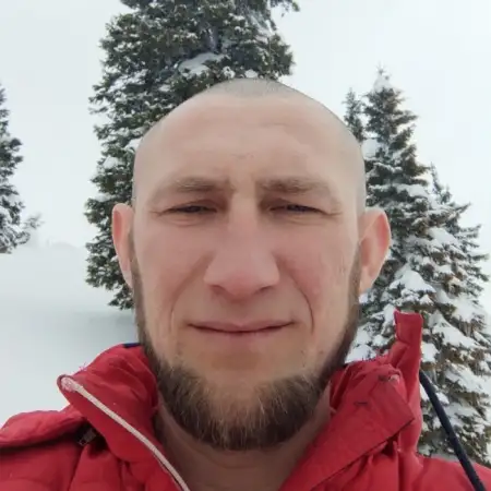 Georgiy, 38Petah Tikva 
