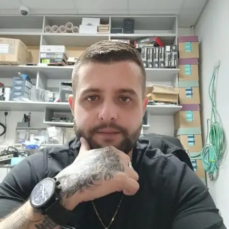Oleg, 34Arad 