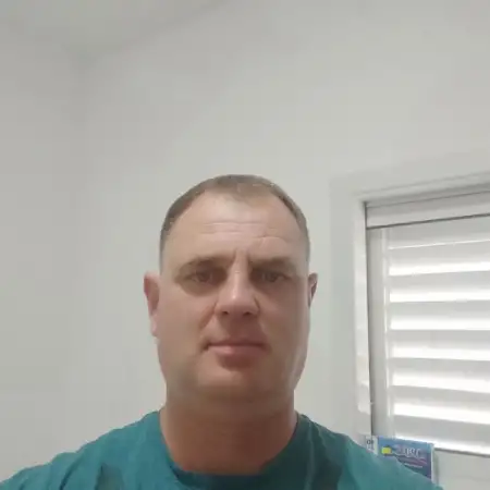 Denis, 51Rishon LeZion 