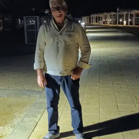 Sasha, 70Ashdod 