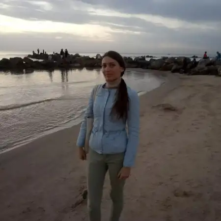 Mila, 42Bat Yam 