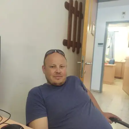 Vitali, 41Hedera 