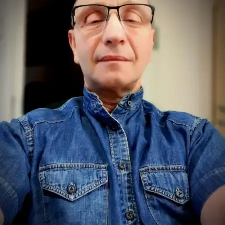 sergey, 51Maale Adumim