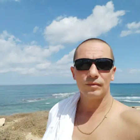 Sergey, 50Bat Yam 