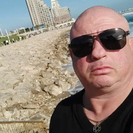 Arkadiy, 52Afula 