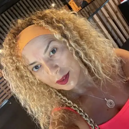 Rina, 55Petah Tikva