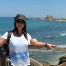 Yuliya, 52Akko 