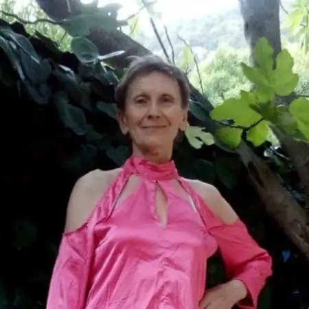Alina, 74Bat Yam 