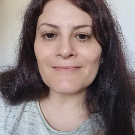 Regina, 46Tel Aviv 