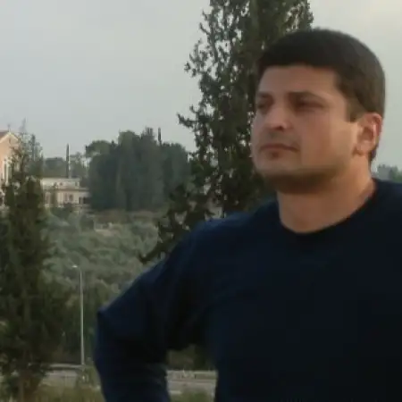 nick, 52Kfar Saba 