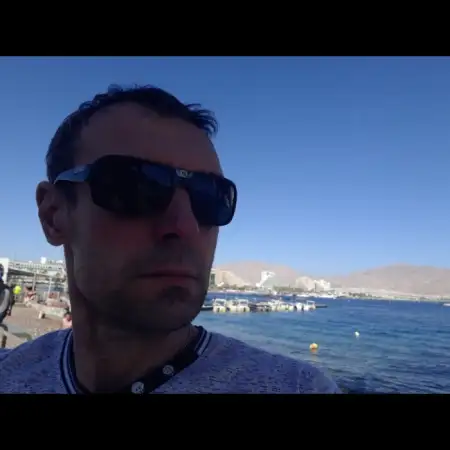 Andrey, 35 