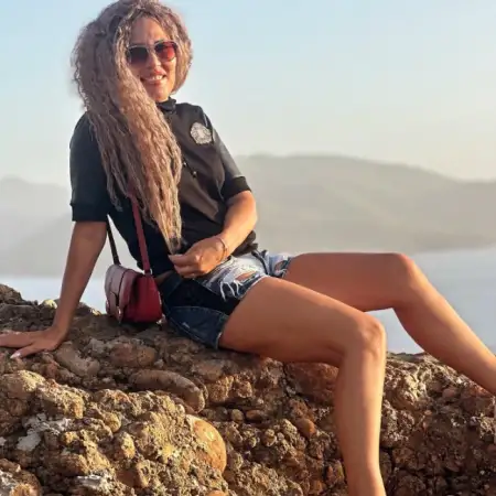 Nadya, 44Tel Aviv 