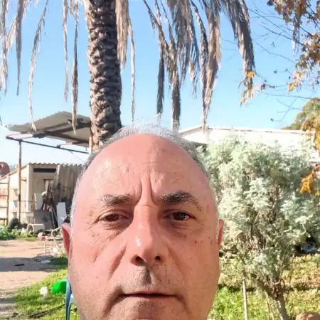 beni, 63Beer Yakov 