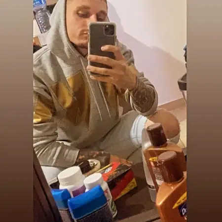Kostya, 32Haifa 