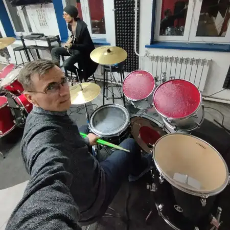 Aleksei, 48 
