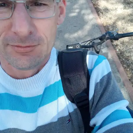 Aleksi, 43Petah Tikva 