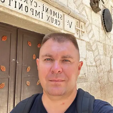 Aleksandr, 40Jerusalem 