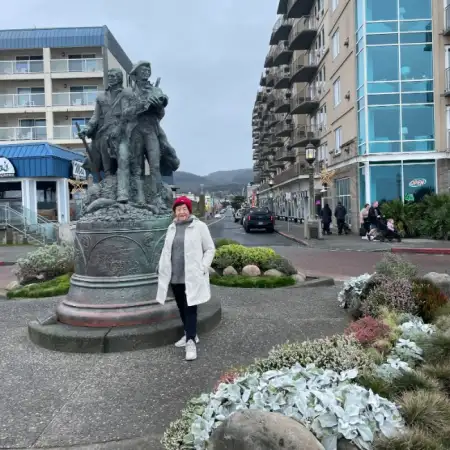 Irina, 79Holon