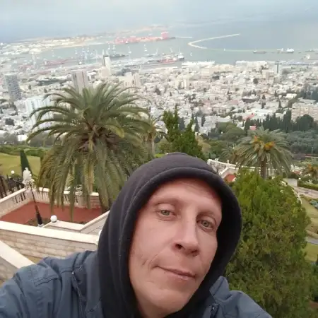 Andrii, 46Holon 