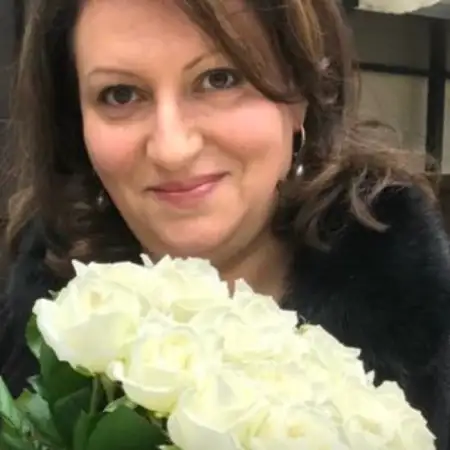Yuliya, 61 
