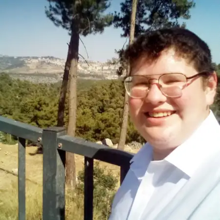 Menachem, 19Hod HaSharon 