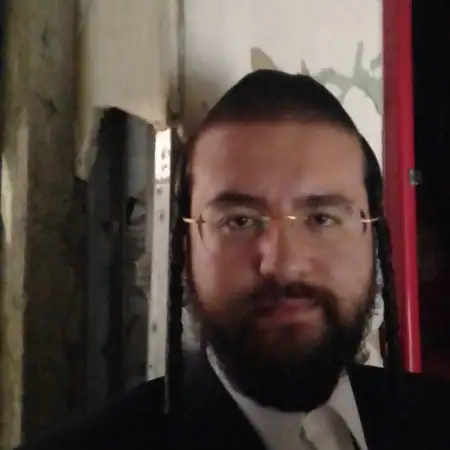 בנימין, 32Jerusalem 