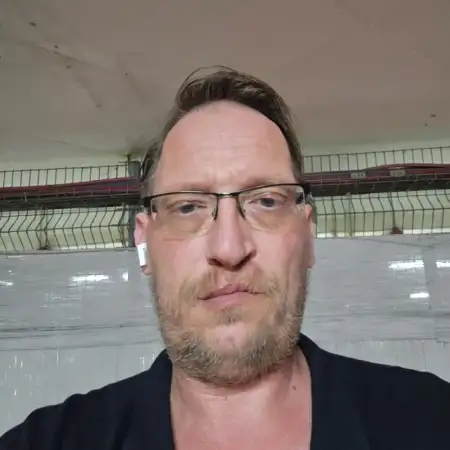 Denis, 47Gedera