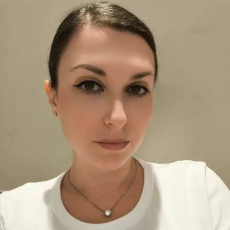 Anya, 40Ashdod 