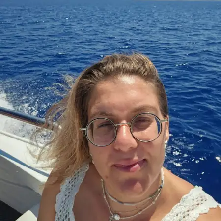 Elena, 39Nazrat Illit 