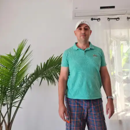 אריאל, 49Tel Aviv 