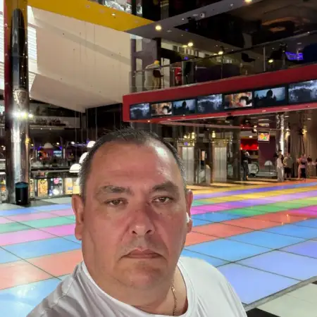 dmitry, 50Rishon LeZion 